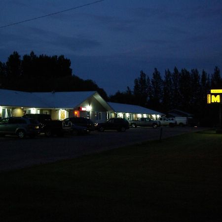 Westway Inn Motel Neepawa Kültér fotó