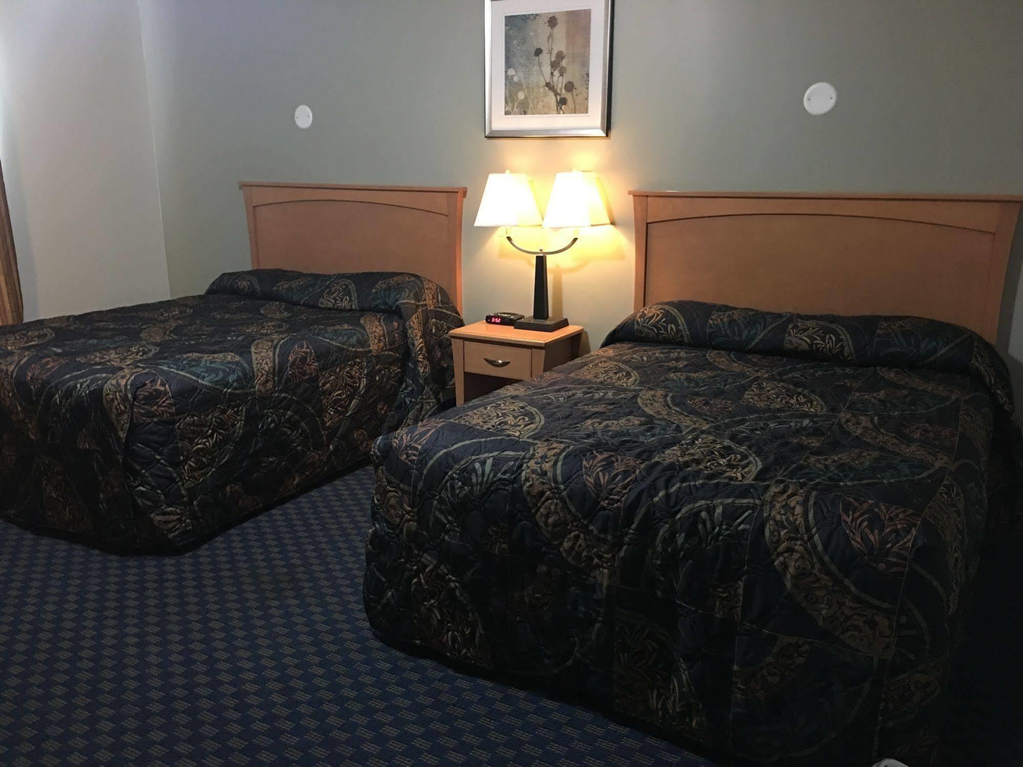 Westway Inn Motel Neepawa Kültér fotó