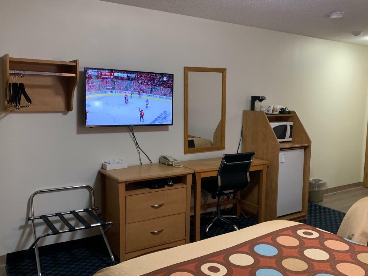 Westway Inn Motel Neepawa Kültér fotó