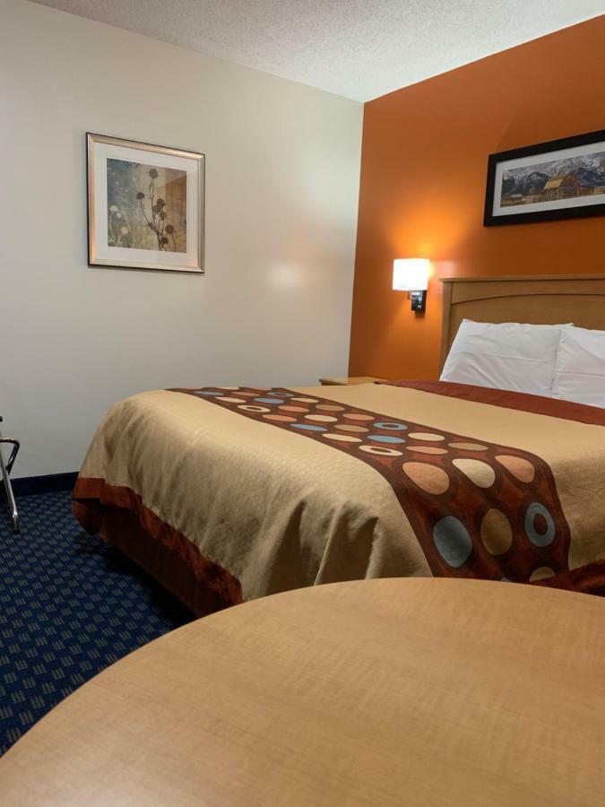 Westway Inn Motel Neepawa Kültér fotó